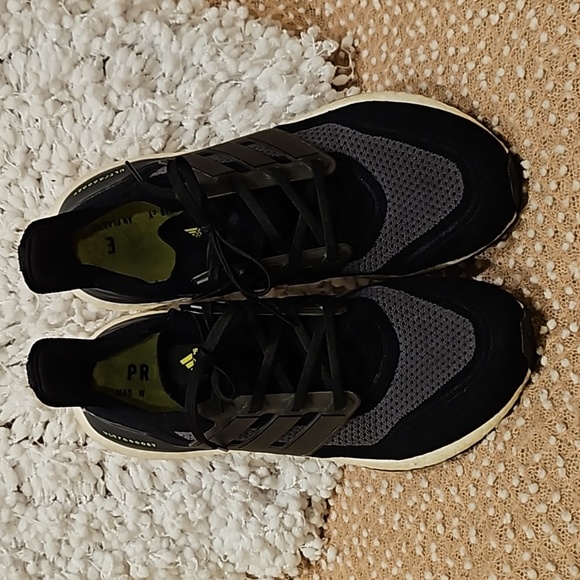 Adidas Ultraboost Sneakers - Picture 16 of 16